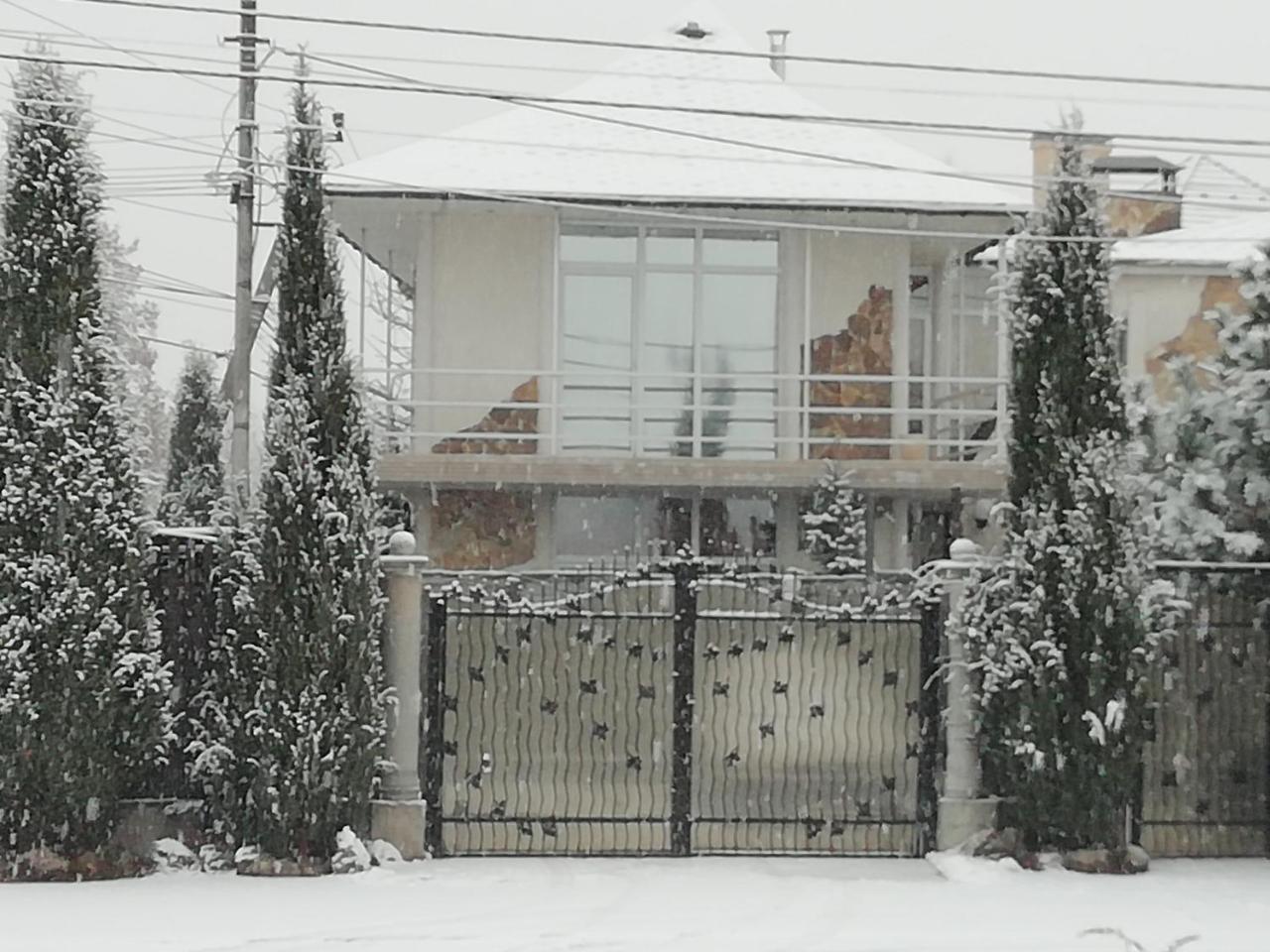 Тownhouse 84 Vila Petropavlovskaya Borshchagovka Exterior foto